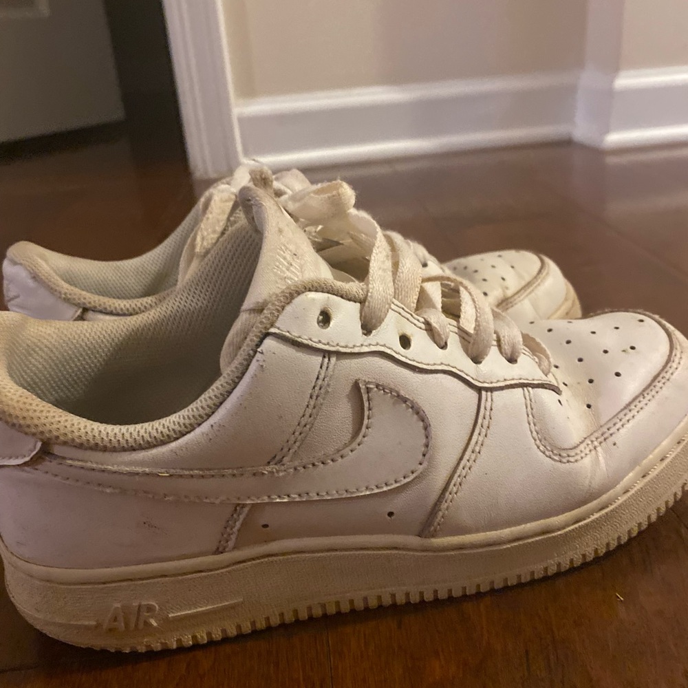 White Af1